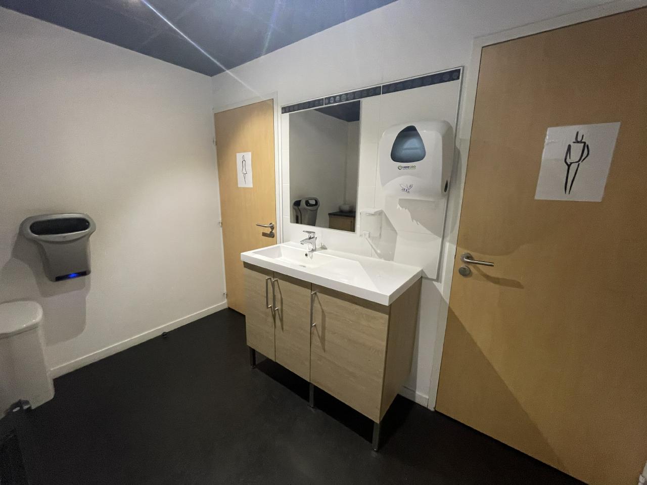 Bureau Nantes 395m² Location bureau Nantes Loire-Atlantique OLBUR2312395 2